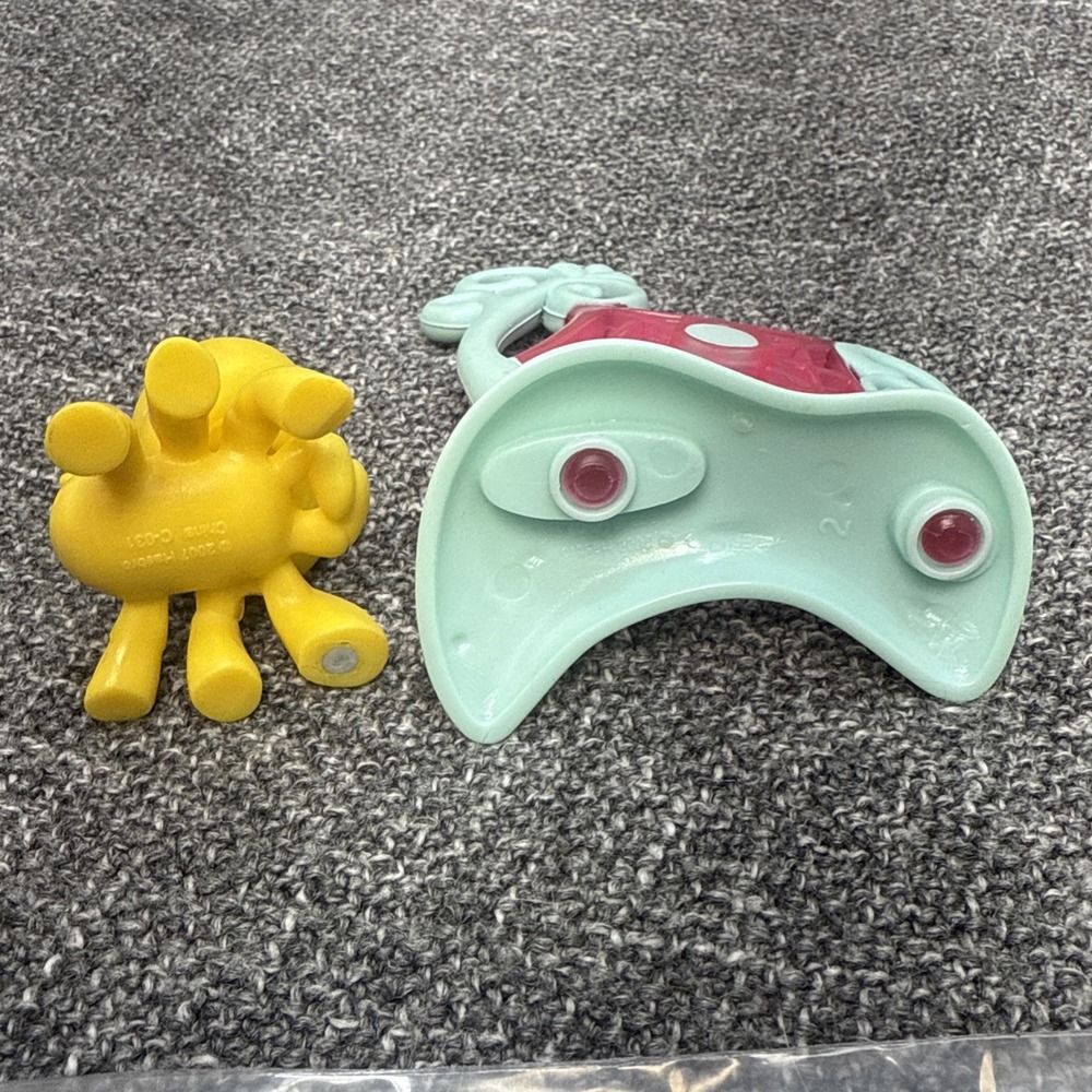 Littlest Pet Shop Spider Yellow Diamond Eyes #593 with Spiderweb Authentic LPS - Picture 3 of 11